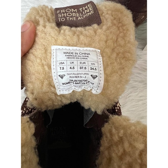 Roxy Warm Faux Fur Boots size 7.5" - Picture 8 of 9